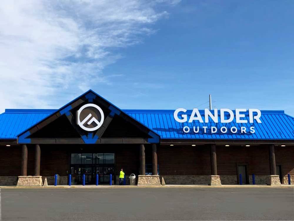 Gander Outdoors - Roof Mounted Channel Letters - Forest Lake, MN