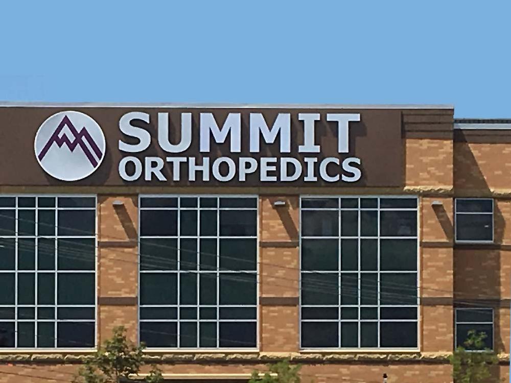 Summit Orthopedics - Channel Letters