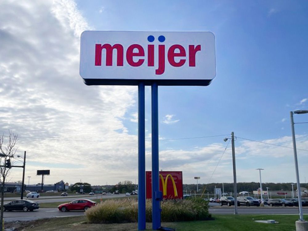 Meijer - Pylon Sign - Springfield, OH