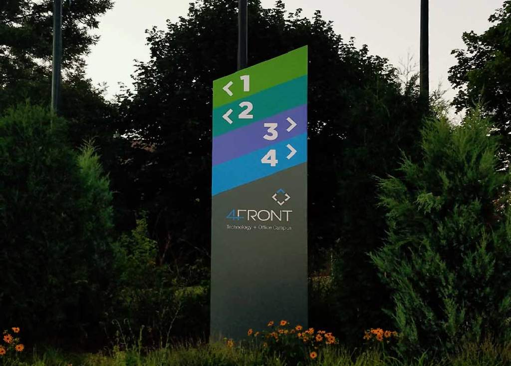 4Front - Wayfinding Sign - Oakdale, MN