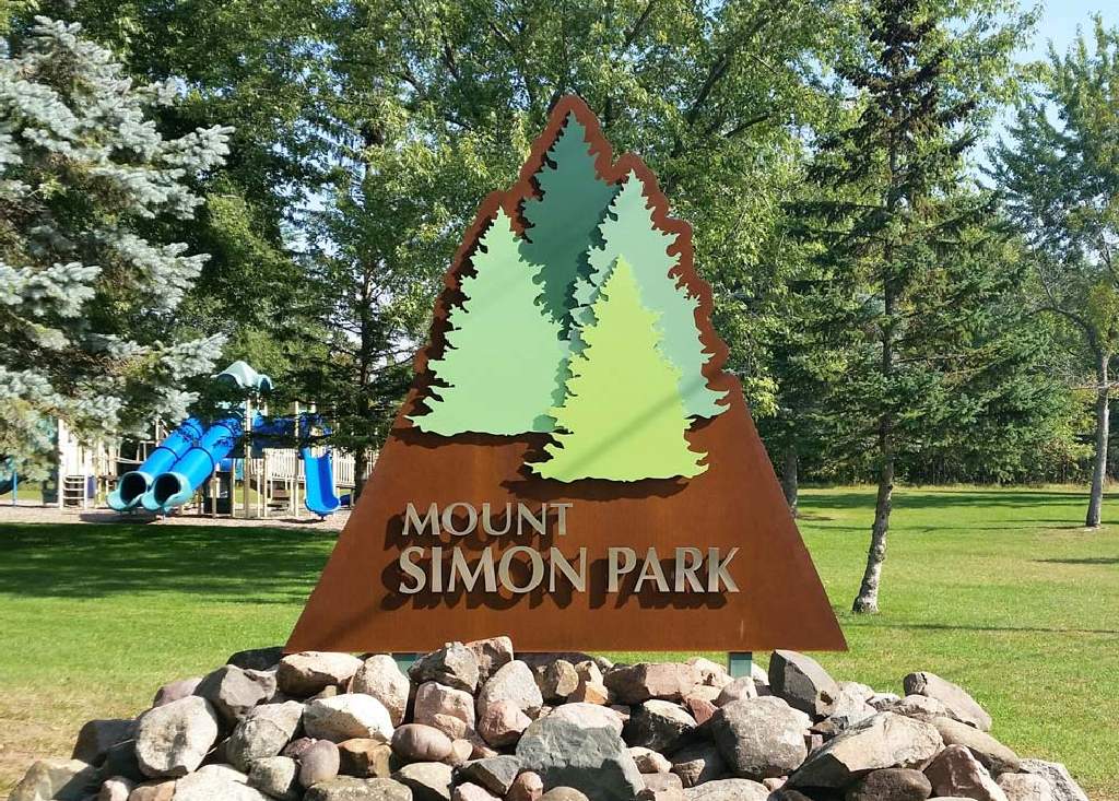 Mount Simon Park - Monument Sign - Eau Claire, WI